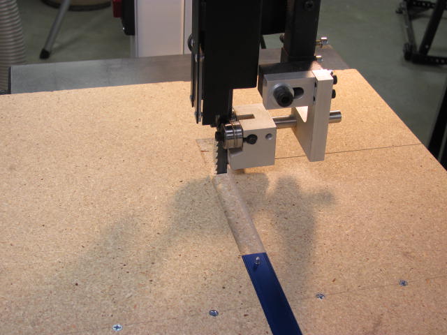 Pin-Blade Position