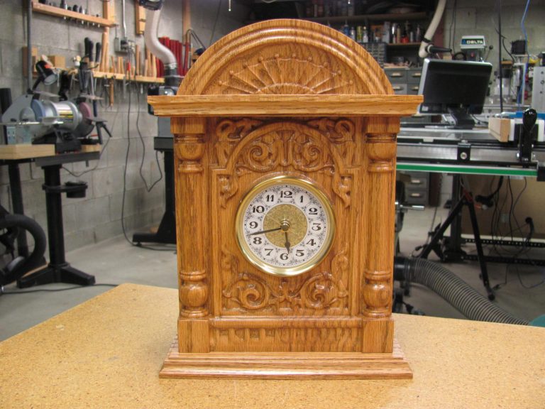 Neo-Classical Mantle Clock